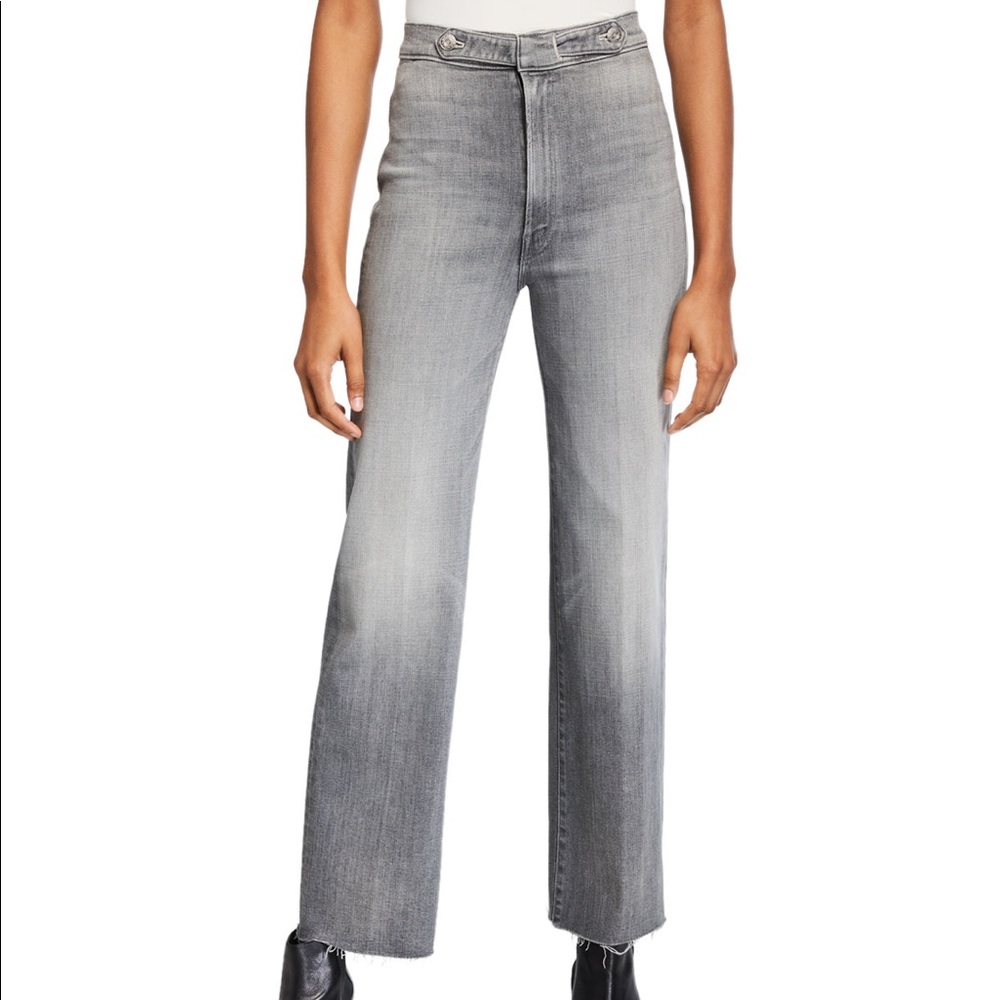Awesome fit Mother jeans! Medium grey wash. Size 26 hardly worn! High waist!